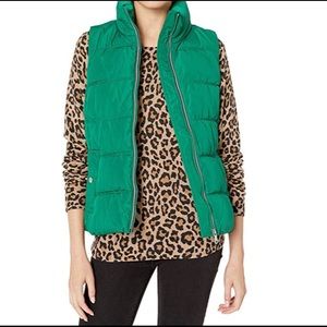 Old Navy Women’s Green Puffer Vest Size M